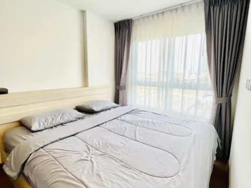 For rent: Chivathai Hallmark Charan 13, built-in furniture, fully furnished, just bring your bags and move in, urgent.