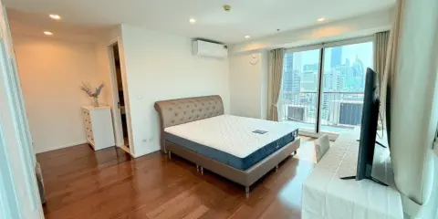 ให้เช่า 15 Sukhumvit Residences ห้องกว้าง พื้นที่เยอะ มาพร้อมระเบียงใหญ่รับลม วิวสวย ห้ามพลาด