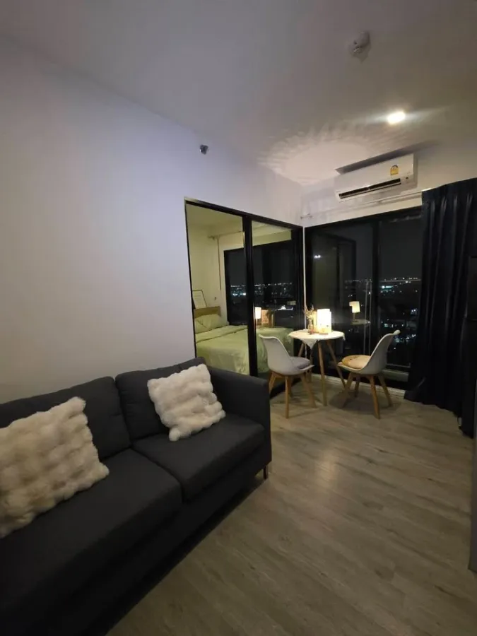 For rent: Kensington Sukhumvit-Theparak, 18th floor, fully furnished, nice to live in, reserve now, urgently.