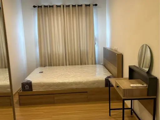 For sale: Chewathai Hallmark Lat Phrao-Chokchai 4. Fully furnished with appliances and furniture. Just bring your bags and move in! images