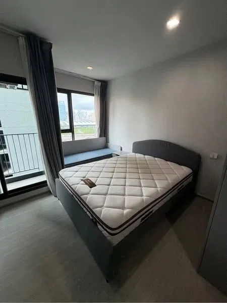 For rent: Life Asoke-Rama 9, ready to move in, high floor, fully furnished, reserve now!!!