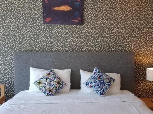 Condo for rent, Noble Light, near BTS, big room, fully furnished, don't miss it !!