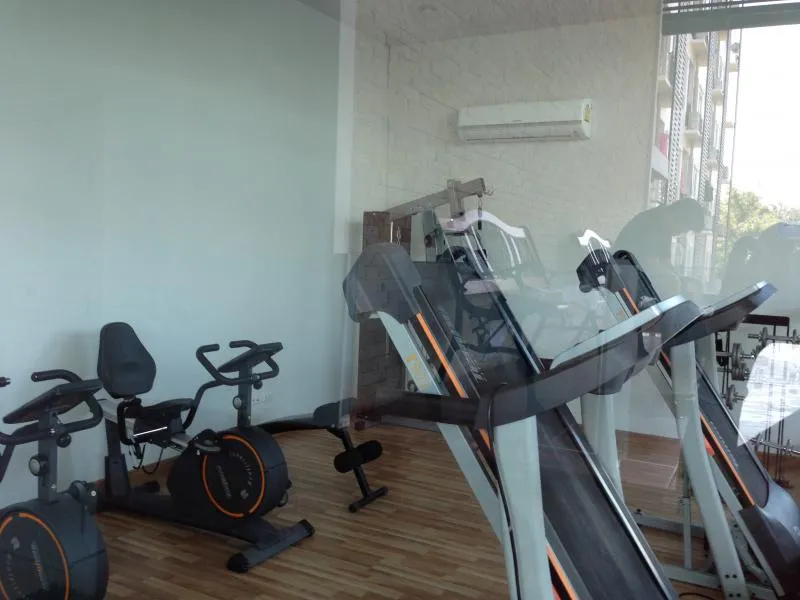 Condo for rent, Regent Home 14, Sukhumvit 93, swimming pool view, east, the room is not in a hurry!
