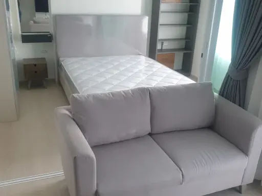 For rent: Chapter One Eco Ratchada-Huai Khwang, 23rd floor, fully furnished room, ready to move in. Interested? Hurry and book now.