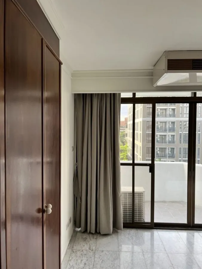 For rent, The Waterford Park Sukhumvit 53, the room is very spacious, this room can raise pets too. Not booking is a big mistake.
