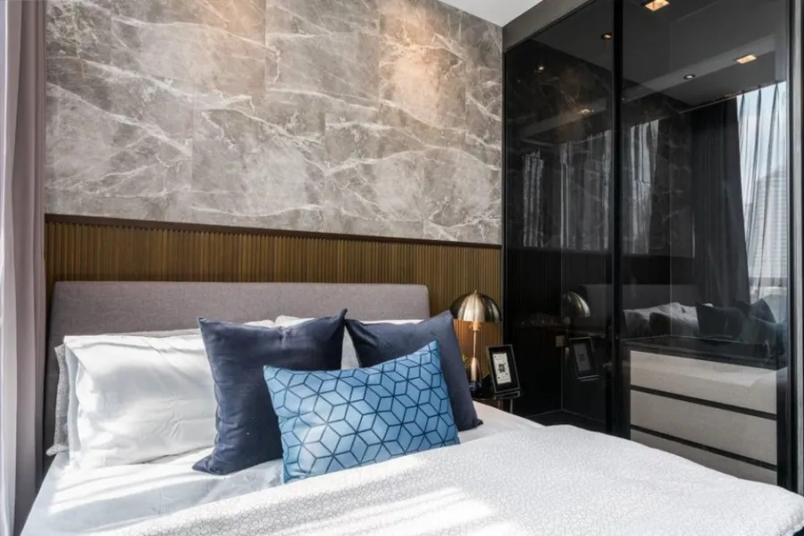 For rent or sale Wish Signature Midtown Siam, beautiful room Premium view. Fully furnished. Must be this room. Don't miss it.