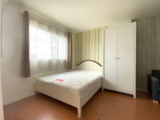 For rent, Lumpini Township, Rangsit-Khlong 1, beautifully decorated, unique, with wallpaper around the room, hurry to reserve