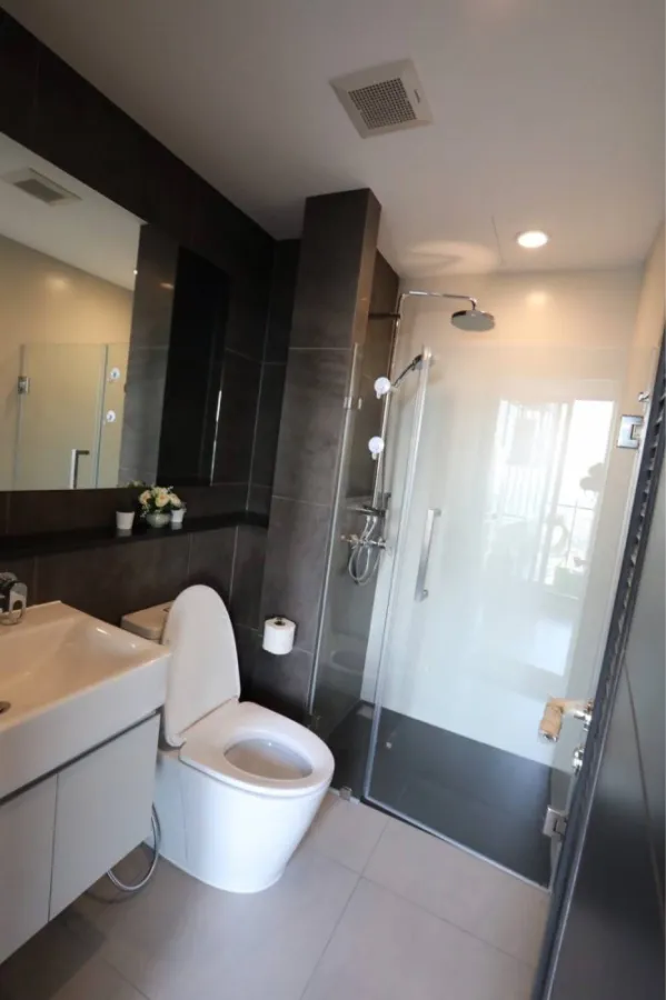 Condo for rent, Urbano Ratchawithi, high floor, beautiful view, golden location, near shopping areas, don't miss it!!