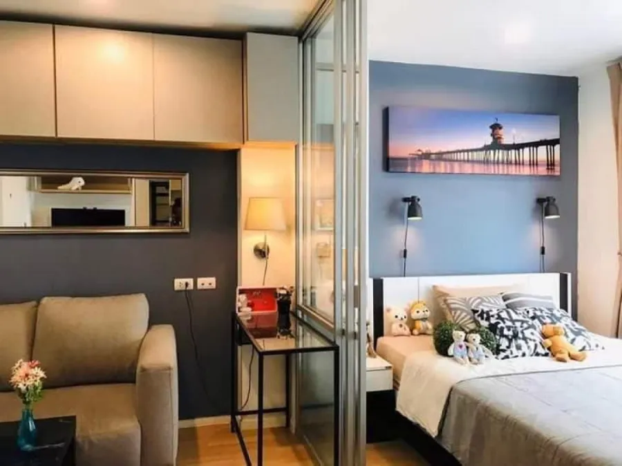 For rent, Lumpini Ville On Nut 46, this room is decorated in tone control, the price is very good, the mattress is thick and soft. I need this room