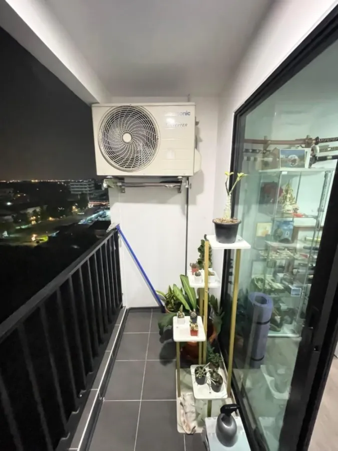 For sale, for rent, The Alto Condo, Kookot Station, very large room, partitioned, with amenities, book now.