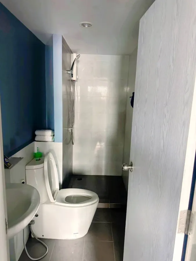 For rent: The Kith Rangsit-Tiwanon, 4th floor, nice room, fully furnished, book now, don't miss out.