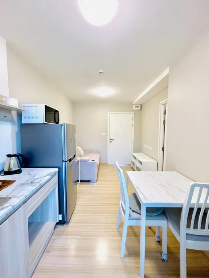 For rent, Plum Condo Chaengwattana Station, very new room, large site as well. Plus a corner room Peaceful, private, book now.
