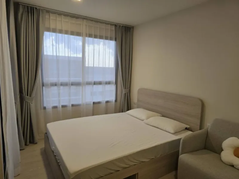 ให้เช่า d condo air Ladkrabang ห้องชั้น 8 มาพร้อมเฟอร์นิเจอร์ครบครัน วิวโปร่ง รีบจองด่วนๆเลย