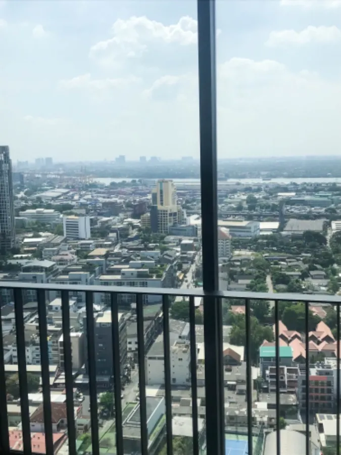 For sale Condo Ideo Q Sukhumvit 36, 31st floor, good location, convenient travel, BTS Thonglor, don't miss it!!