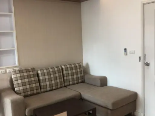 Sell/rent I Condo Ngamwongwan , 7th floor, size 30 sq m., very nicely decorated, ready to move in. If interested, hurry up.