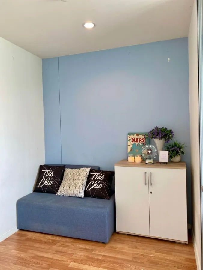 Condo for rent Lumpini Ville Nakhon In-Riverview. Decorated in bright colors, reasonable price, very livable, don't miss it.