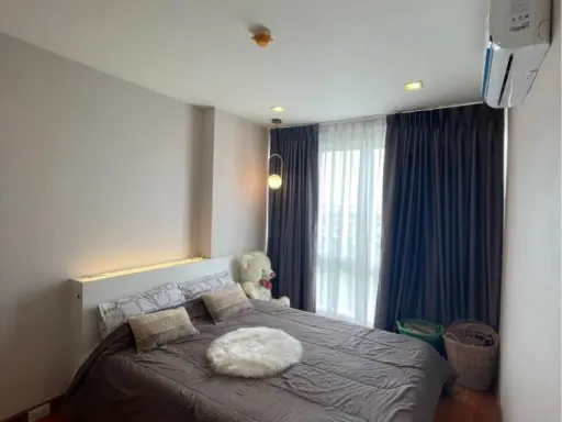 For rent, Airlink Residence Romklao, fully furnished, ready to move in, convenient transportation, good location, don't wait, book now.