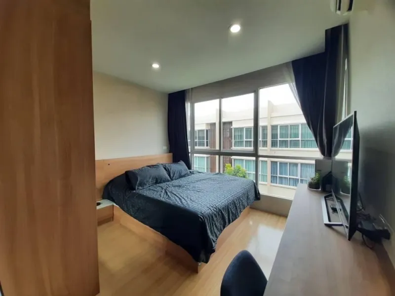 ให้เช่า Happy Condo Ladprao101 ย่านลาดพร้าว ใกล้ศูนย์การค้าหลายแห่ง บิ้วอิน เฟอร์นิเจอร์ครบ ชัวร์!!