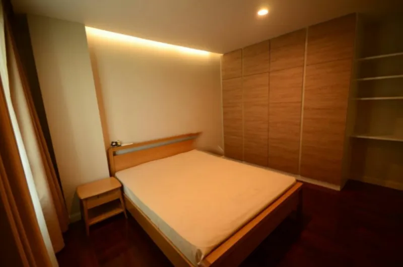 ให้เช่า คอนโด 49 พลัส ห้องสวย กว้างมาก ใกล้BTS ทำเลดี เดินทางสะดวก รีบจองเลย!