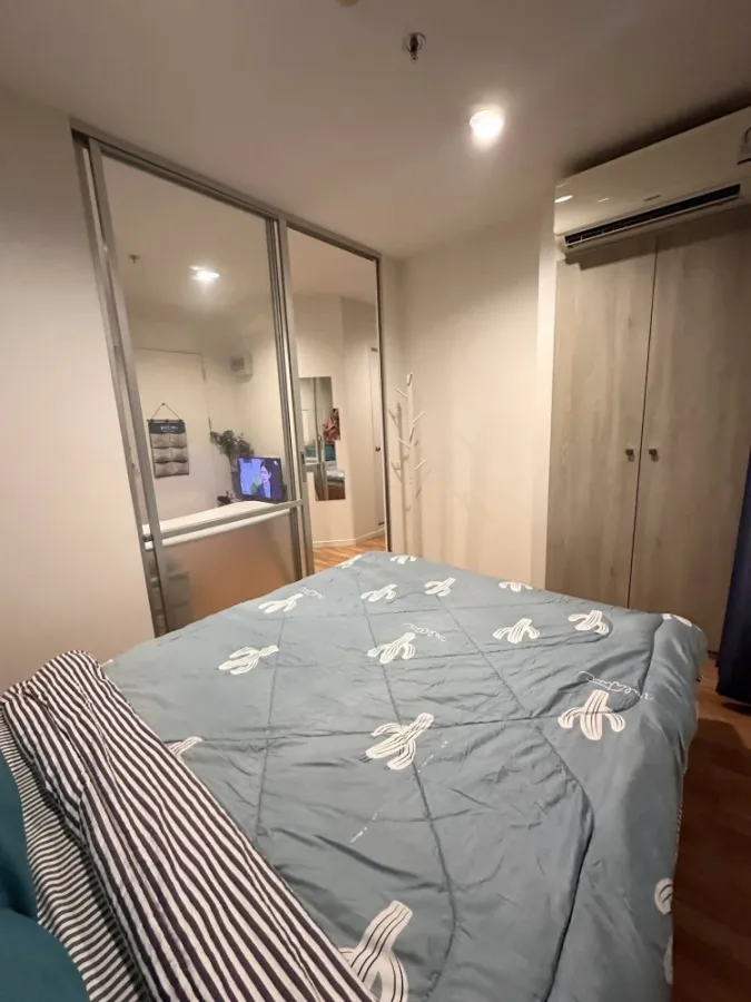 For rent: Lumpini Park Nawamin-Sriburapha, ready-to-move-in unit with complete furniture. Book now!