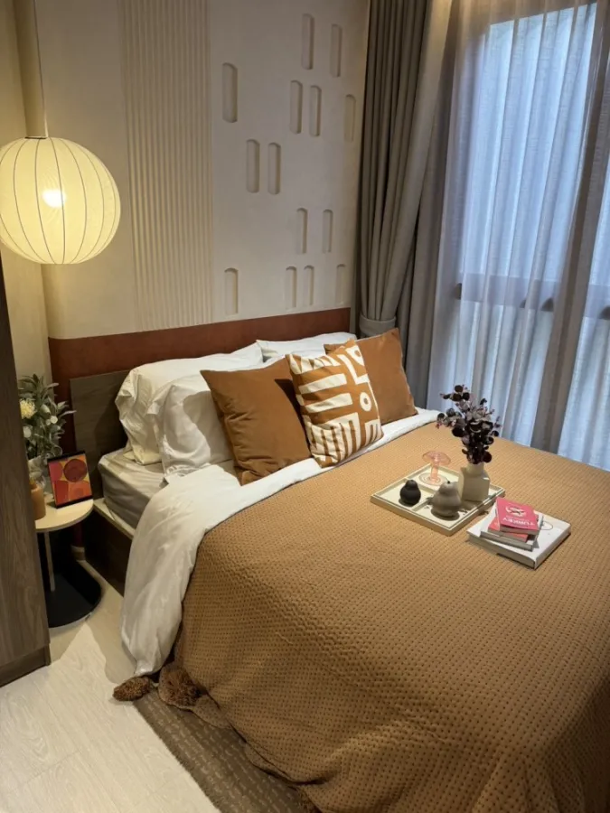Selling down payment New Cross Khu Khot Station, Building F, 6th floor, good project, nice location. If interested, hurry to reserve it.