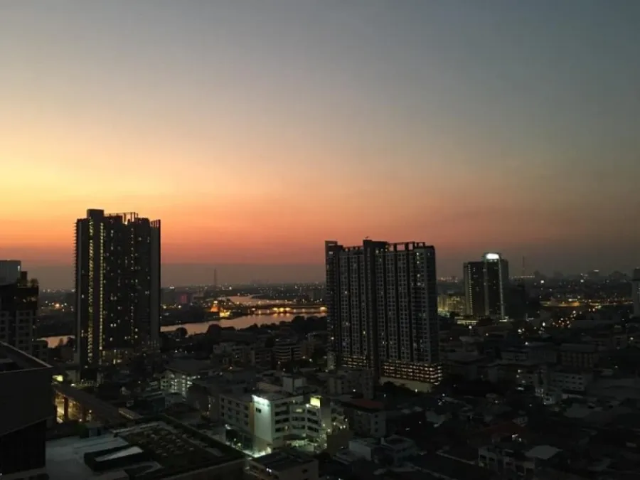 ให้เช่าคอนโด The tree interchange เฟอร์นิเจอรครบทุกอย่าง ตกแต่งน่ารัก วิวแม่น้ำสวยๆ รีบจองกันเลย