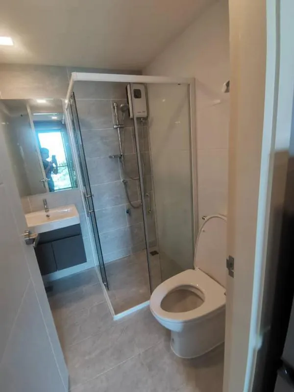Condo for rent, Modiz, 32 rooms, ready to use. The condo is comfortable, near the train station, rent it now!!