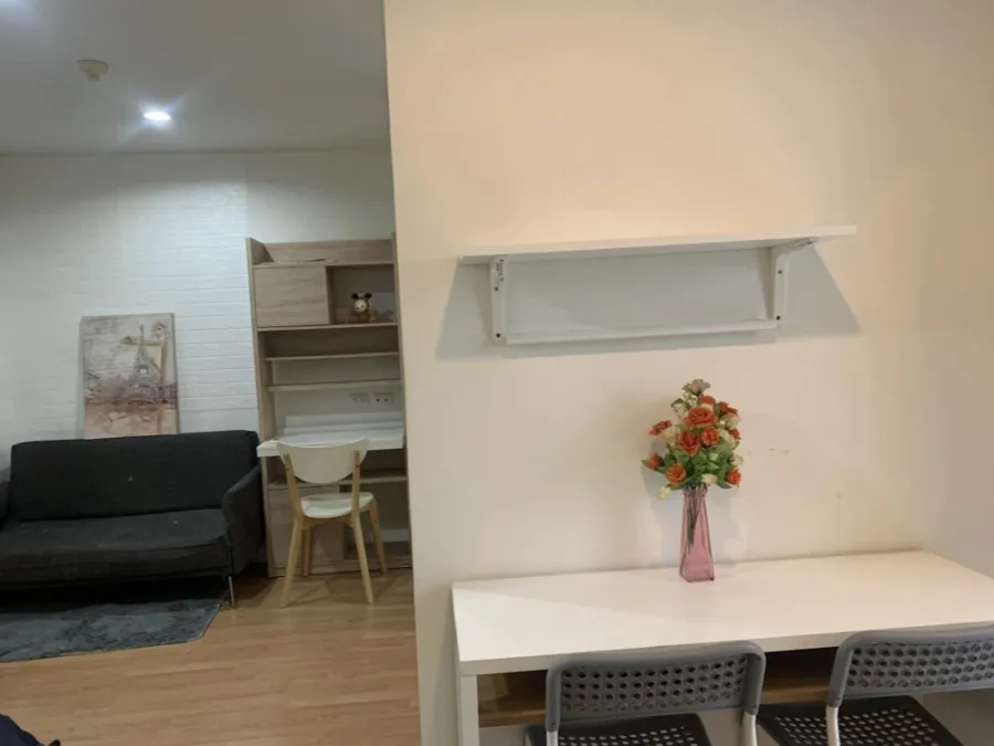 Condo for sale Lumpini Ville On Nut 46, room ready to move in. Separated into sections. Good price. If interested, hurry and buy.