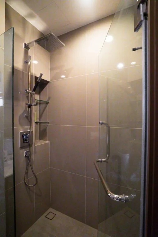 Sell/Rent Condo Ideo Mobi Asoke, fully furnished. ready to move in Great city view, good price, hurry up to reserve.