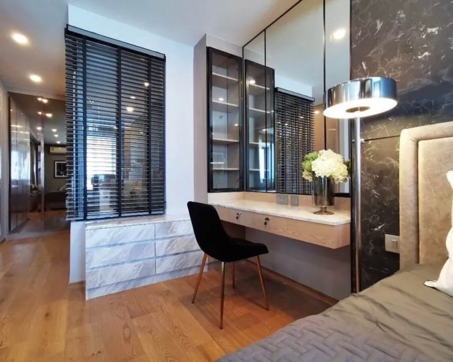 ให้เช่า ขาย คอนโด คิว ชิดลม เพชรบุรี ห้องแต่งน่าอยู่ ชั้นสูง Fully Furnished อย่ามัวมองให้รีบมาจอง