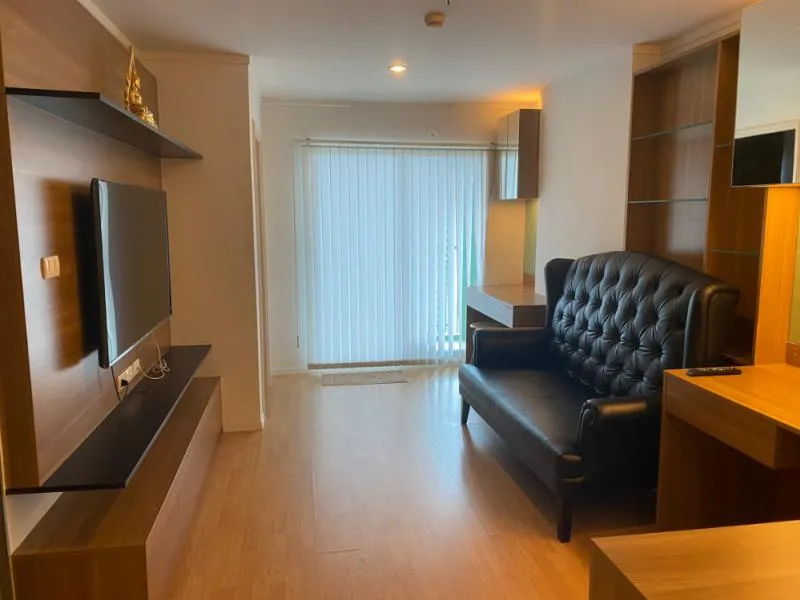 Condo for rent, Lumpini Place Srinakarin-Huamark Station, very beautiful room, full furniture, beautiful view, urgent room like this.