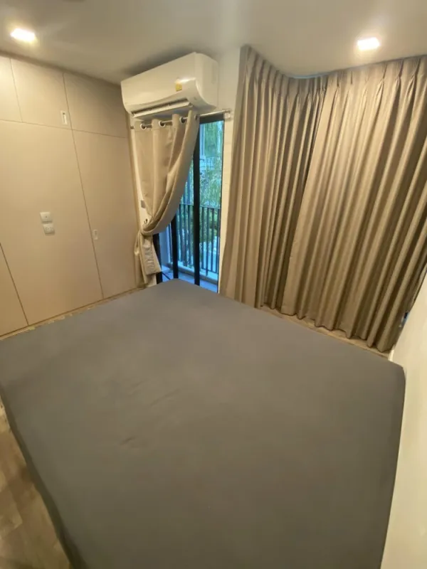 ขาย ให้เช่า ATMOZ รัชดา-ห้วยขวาง ห้องกั้นเป็นสัดส่วน ตกแต่งครบครัน ได้วิวสระสุดแจ่ม รีบจองเลย