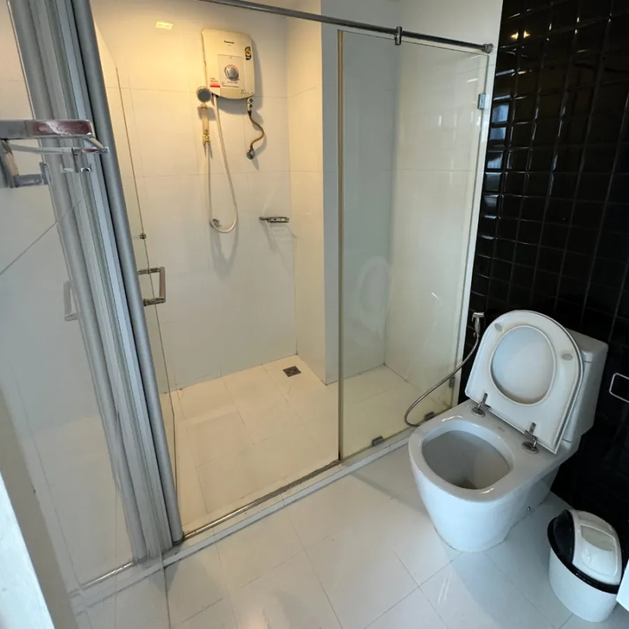 For sale คอนโด เดอะรูม สุขุมวิท 64 ห้องกว้างขวาง มีพื้นที่ใช้สอย ซื้ออยู่เองก็ดี ลงทุนก็ปัง รีบเลย
