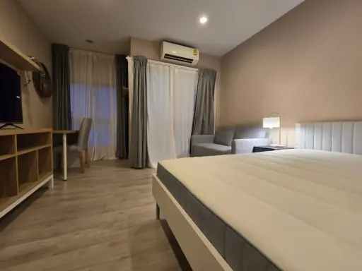 Plum Condo Central Station for rent, ready to move in, fully furnished, affordable price, hurry and reserve now!