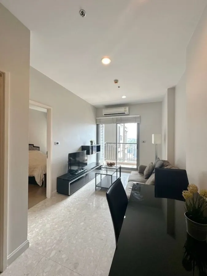 ขาย ให้เช่า The Crest Sukhumvit 34 ชั้น 8 ห้องกว้างขวางอยู่สบาย มาพร้อมของแถมอีกเพียบ ห้ามพลาด