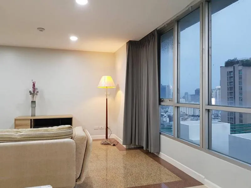 For Rent ให้เช่า "Noble House Phayathai"Large Studio 45 sq.m. 24fl.**Only 18,000 Baht**