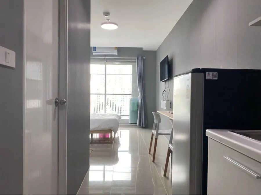 For rent: Asakan Place Srinakarin, a nice room, comes with furniture, electrical appliances, just drag your bags and move in.