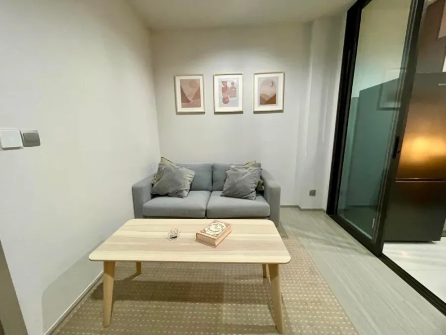 Condo for rent Life Asoke-Rama 9, nice decorated room Good electrical appliances Tell me don't miss it