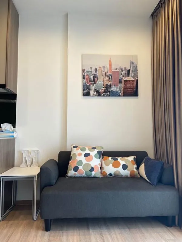 Condo for rent, The Line Phahon-Pradipat. Pradiphat road view, new room, fully furnished, ready to enter immediately. Rent it now.