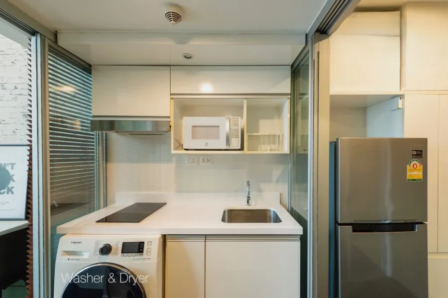 For sale, for rent!! Condo Ideo Morph 38, 9th floor, beautiful room, fully furnished, ready to move in, don't miss it!!