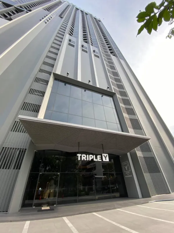 ให้เช่า Triple Y Residence ชั้น 15 ห้องแต่งครบ น่าอยู่ สนใจจองเลย ด่วนๆ