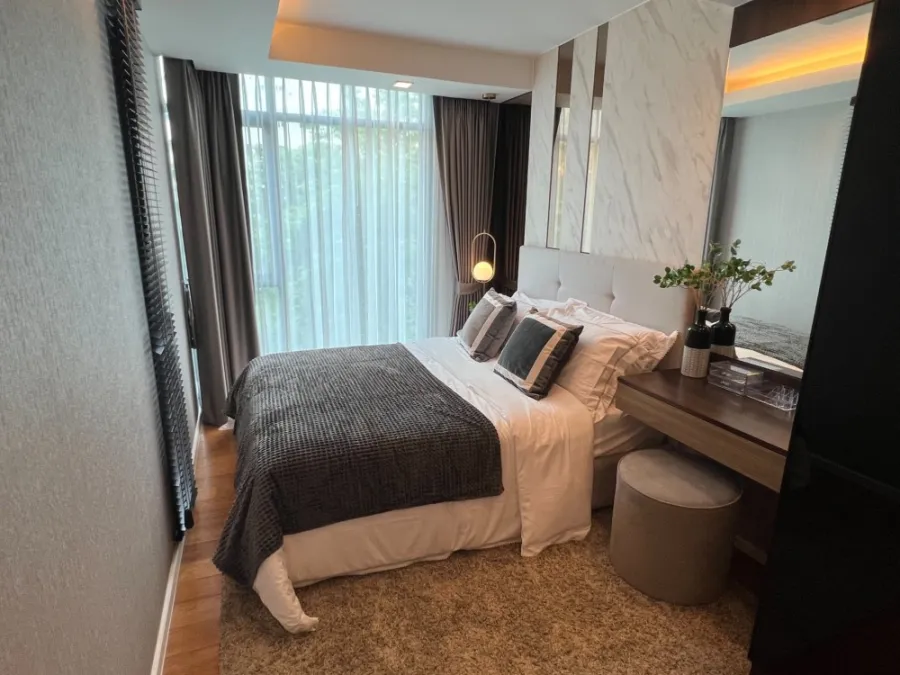 Condo for rent, Focus at Ploenchit, spacious room, 3rd floor, beautiful decoration, ready to move in. Don't wait!!