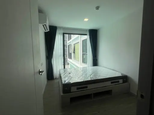 For rent, Cave Seed Kaset, 4th floor, great pool view, One Bedroom Extra room, ready to move in, hurry and reserve now.