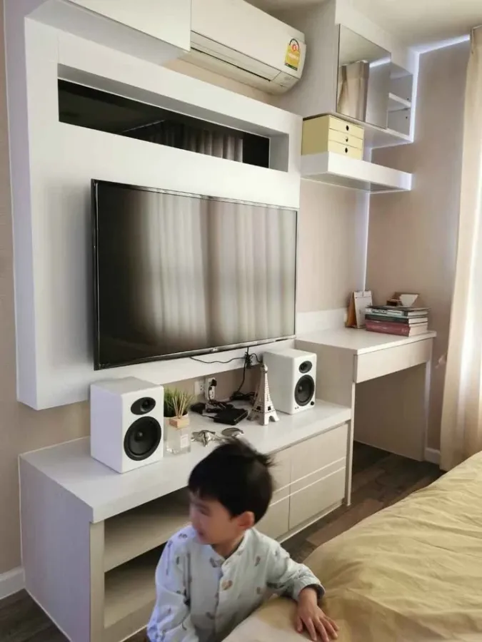 ขาย ให้เช่า ดีบุรา พรานนก ห้องใหญ่อยู่ใกล้ลิฟท์ วิวสระว่ายน้ำ ตกแต่งครบ built in พร้อมเข้าอยู่ได้เลย