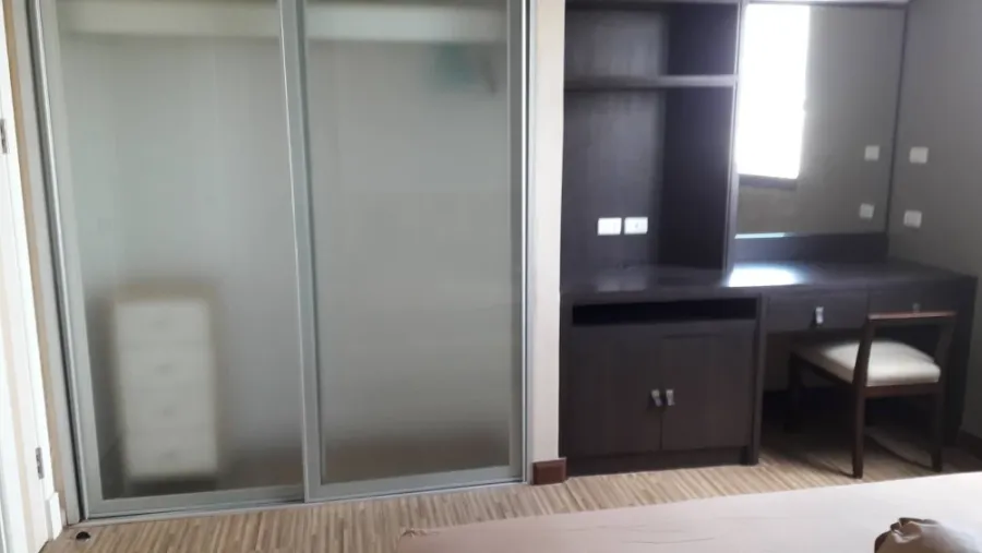 Condo for rent, Supalai Premier Place Asoke, beautiful pool view, convenient transportation, good location, worth investing, don't miss it!!