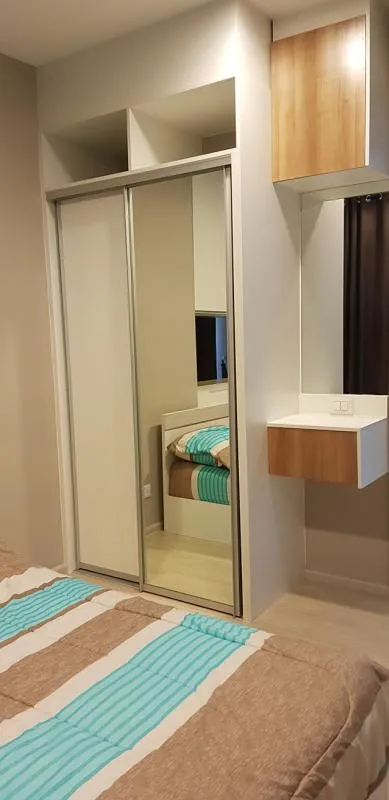 ขาย / ให้เช่า Condolette Midst Rama 9 ห้องมุมวิวสวย เฟอร์นิเจอร์ Built-in ตกแต่งดูดี จองด่วน