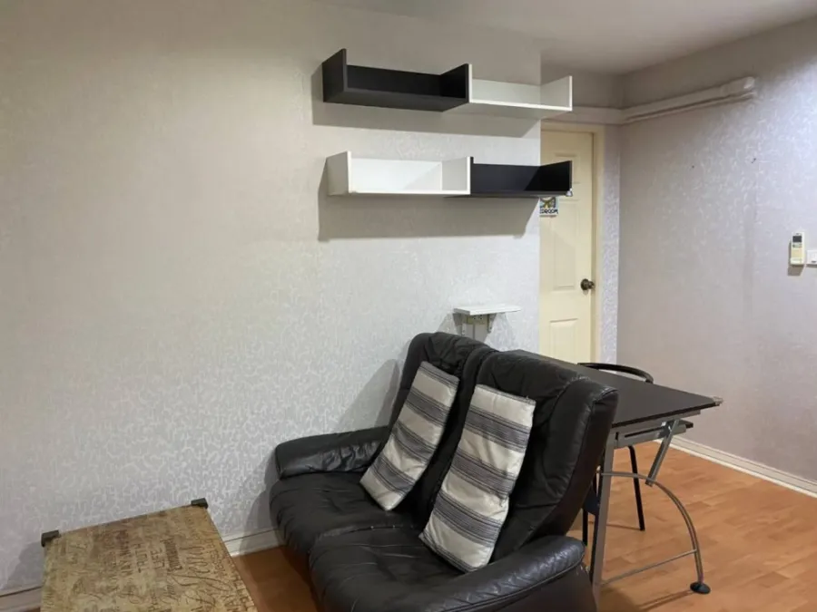 Sell, rent, urgent!! Condo Park View Vibhavadi, beautiful view, soundproof room wall mounted in the whole room The condition of the room is very new!!