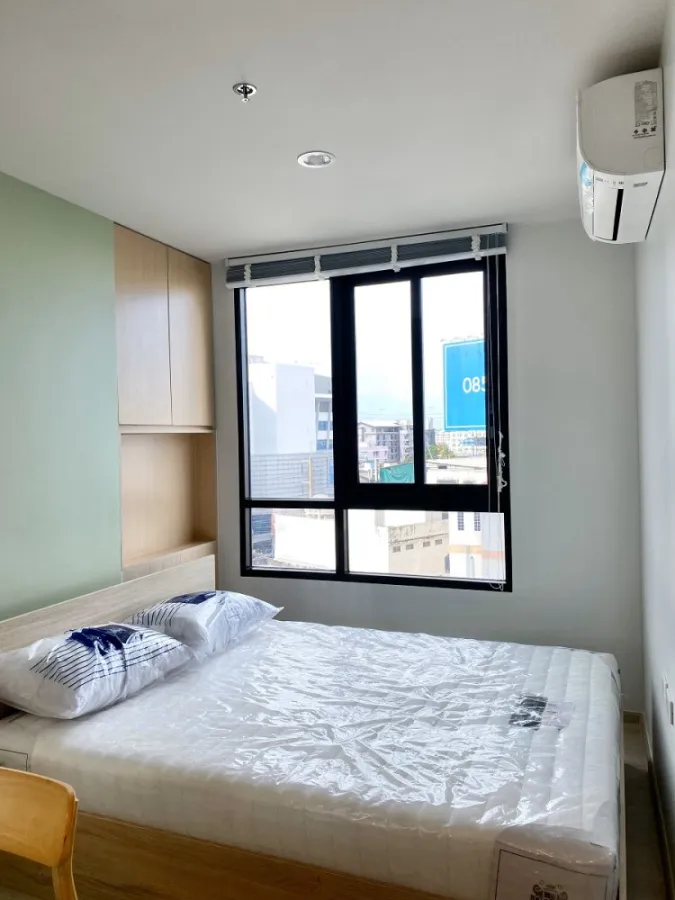 Condo for rent at NUE Noble Ngamwongwan ห้องพร้อมอยู่ Furniture Build-in ไม่จองคือพลาด