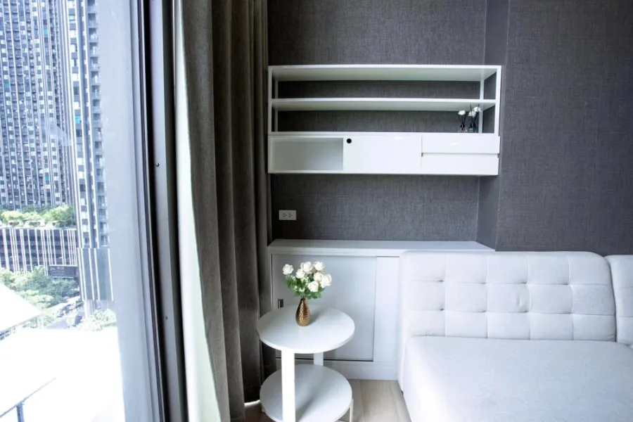 ปล่อย ขาย เช่า Chewathai Residence Asoke ห้องน่าอยู่ เฟอร์ เครื่องใช้ไฟฟ้าครบ ราคาดี จองเลยจ้า