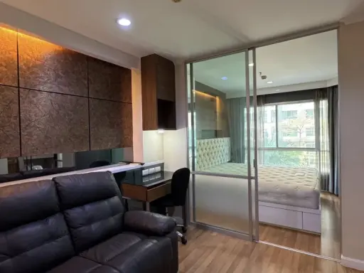 Condo for rent at Lumpini Park Riverside Rama 3, 10th floor. Amazing view! Everything you need is here. Book now, don't wait!